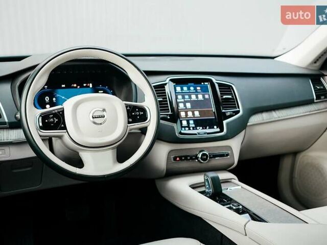 Синій Вольво ХС90, об'ємом двигуна 1.97 л та пробігом 27 тис. км за 62000 $, фото 185 на Automoto.ua