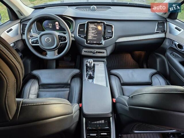 Синий Вольво ХС90, объемом двигателя 1.97 л и пробегом 19 тыс. км за 62000 $, фото 14 на Automoto.ua