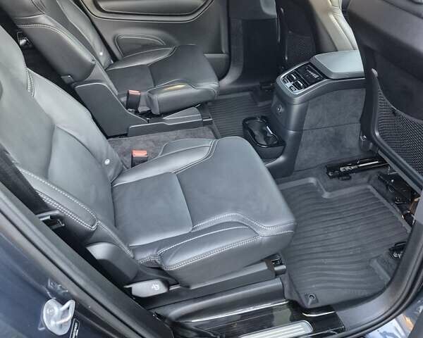 Синий Вольво ХС90, объемом двигателя 1.97 л и пробегом 19 тыс. км за 62000 $, фото 37 на Automoto.ua