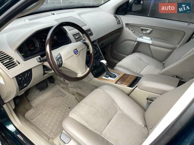 Зеленый Вольво ХС90, объемом двигателя 2.4 л и пробегом 463 тыс. км за 7999 $, фото 27 на Automoto.ua