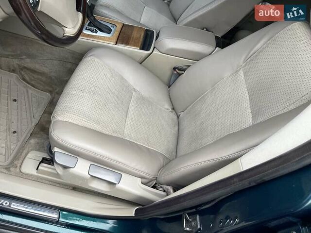 Зелений Вольво ХС90, об'ємом двигуна 2.4 л та пробігом 463 тис. км за 7900 $, фото 30 на Automoto.ua