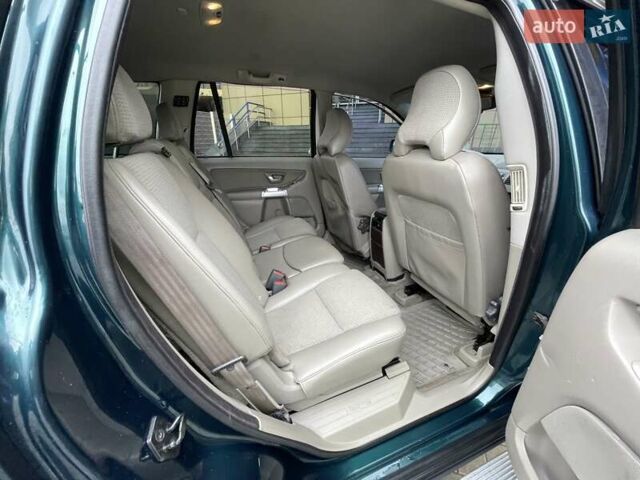 Зеленый Вольво ХС90, объемом двигателя 2.4 л и пробегом 463 тыс. км за 7950 $, фото 42 на Automoto.ua