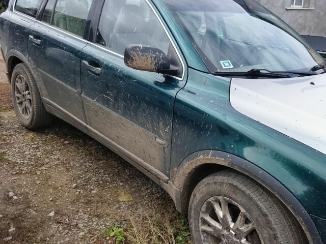 Зеленый Вольво ХС90, объемом двигателя 2.4 л и пробегом 300 тыс. км за 5000 $, фото 3 на Automoto.ua