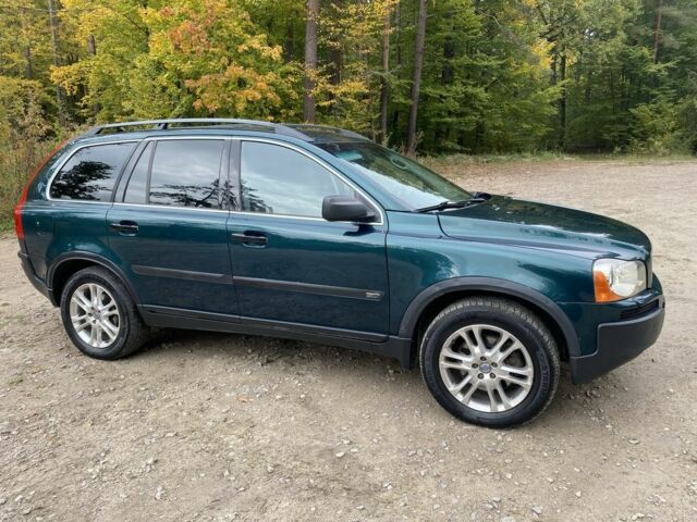 Зеленый Вольво ХС90, объемом двигателя 2.4 л и пробегом 350 тыс. км за 4950 $, фото 3 на Automoto.ua