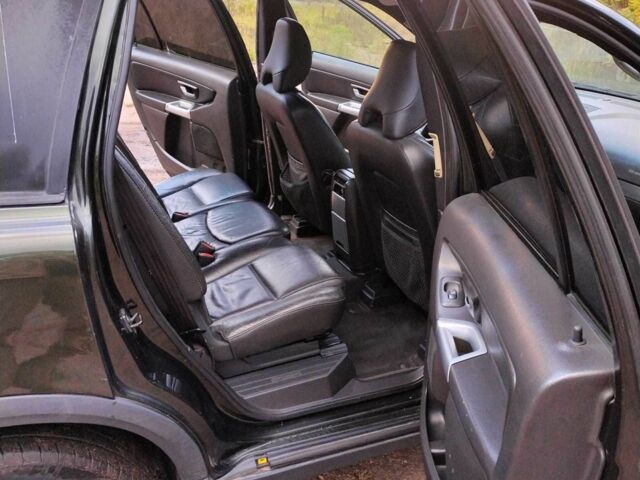 Зеленый Вольво ХС90, объемом двигателя 2.4 л и пробегом 400 тыс. км за 6200 $, фото 12 на Automoto.ua