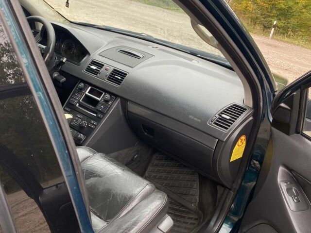 Зеленый Вольво ХС90, объемом двигателя 2.4 л и пробегом 350 тыс. км за 4950 $, фото 15 на Automoto.ua