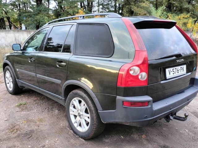 Зеленый Вольво ХС90, объемом двигателя 2.4 л и пробегом 400 тыс. км за 6200 $, фото 3 на Automoto.ua