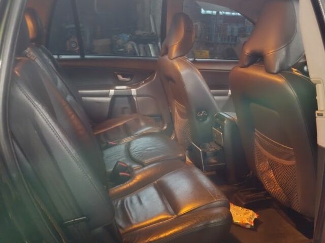 Зелений Вольво ХС90, об'ємом двигуна 2.4 л та пробігом 300 тис. км за 5500 $, фото 6 на Automoto.ua