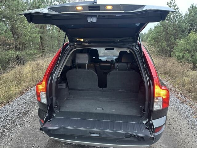 Зелений Вольво ХС90, об'ємом двигуна 2.4 л та пробігом 321 тис. км за 4200 $, фото 12 на Automoto.ua