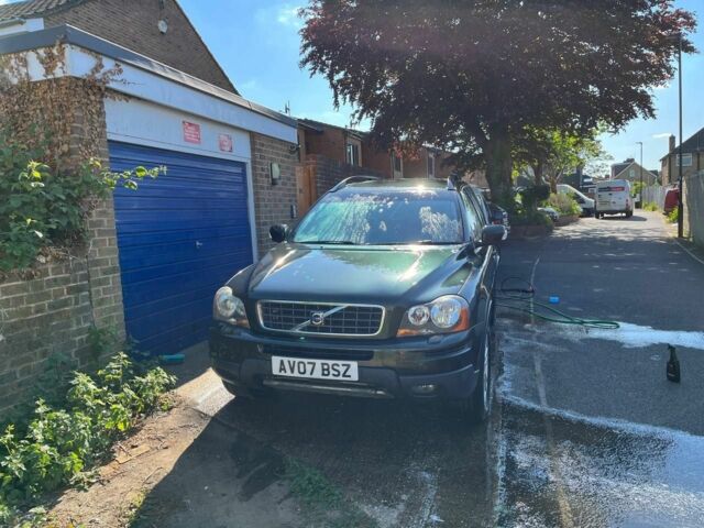 Зеленый Вольво ХС90, объемом двигателя 2.4 л и пробегом 300 тыс. км за 6000 $, фото 5 на Automoto.ua