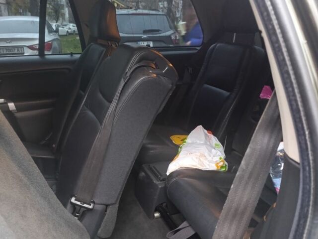 Зеленый Вольво ХС90, объемом двигателя 2.4 л и пробегом 320 тыс. км за 4300 $, фото 7 на Automoto.ua