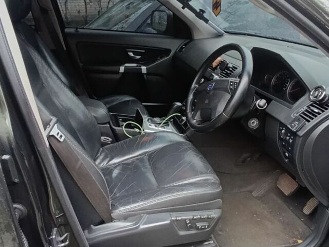 Зеленый Вольво ХС90, объемом двигателя 2.4 л и пробегом 2 тыс. км за 4500 $, фото 4 на Automoto.ua