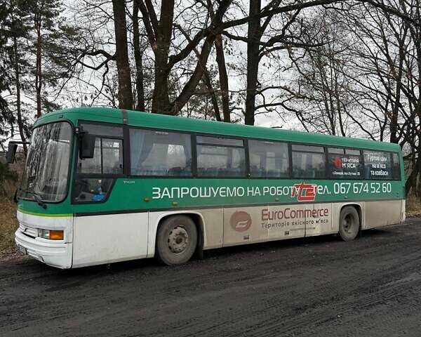 Белый Вольво B10B, объемом двигателя 9.6 л и пробегом 100 тыс. км за 13500 $, фото 2 на Automoto.ua