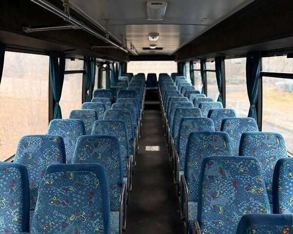 Белый Вольво B10B, объемом двигателя 9.6 л и пробегом 100 тыс. км за 13500 $, фото 12 на Automoto.ua