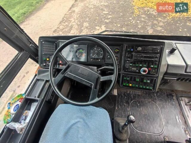 Білий Вольво B10B, об'ємом двигуна 9.6 л та пробігом 500 тис. км за 15000 $, фото 9 на Automoto.ua