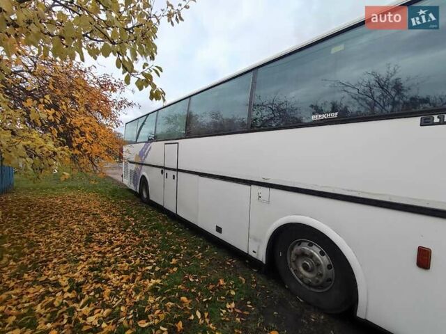 Білий Вольво B10B, об'ємом двигуна 9.6 л та пробігом 500 тис. км за 15000 $, фото 3 на Automoto.ua