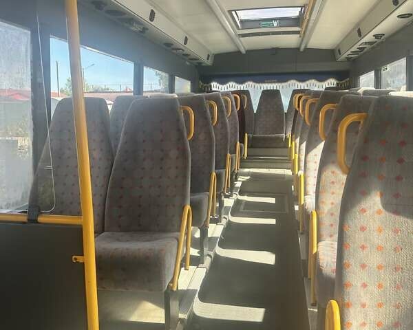 Зеленый Вольво B10B, объемом двигателя 9.6 л и пробегом 962 тыс. км за 8000 $, фото 4 на Automoto.ua