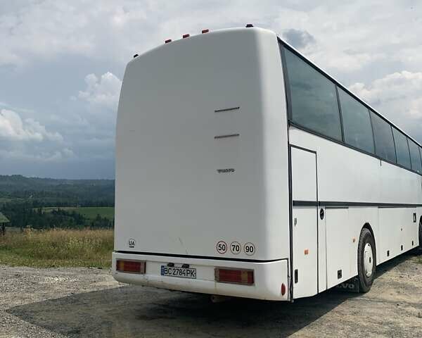 Білий Вольво B10R, об'ємом двигуна 9.75 л та пробігом 250 тис. км за 7500 $, фото 8 на Automoto.ua