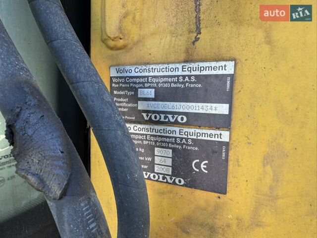Жовтий Вольво BL 61B, об'ємом двигуна 4.4 л та пробігом 3 тис. км за 29999 $, фото 5 на Automoto.ua