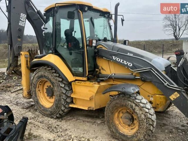 Желтый Вольво BL 61B, объемом двигателя 4.4 л и пробегом 6 тыс. км за 44500 $, фото 9 на Automoto.ua