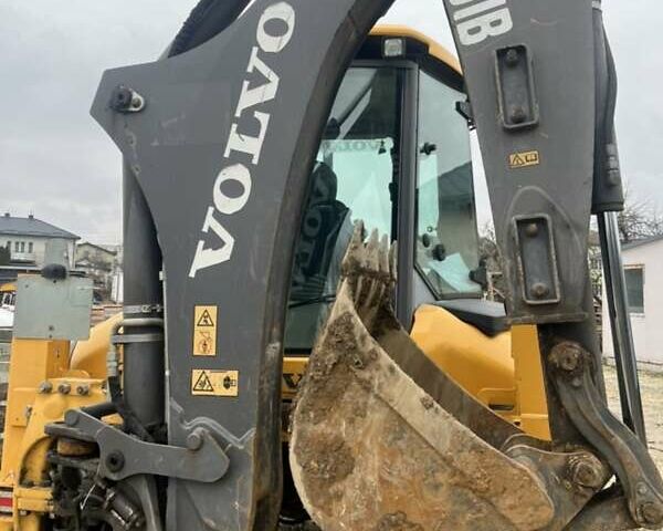 Желтый Вольво BL 61B, объемом двигателя 4.4 л и пробегом 6 тыс. км за 44500 $, фото 10 на Automoto.ua