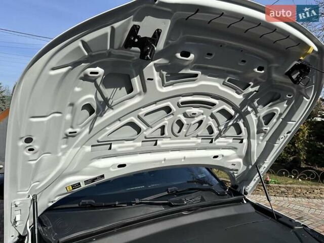 Білий Вольво C40 Recharge, об'ємом двигуна 0 л та пробігом 15 тис. км за 33500 $, фото 45 на Automoto.ua