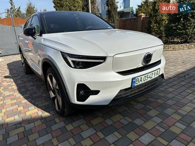 Білий Вольво C40 Recharge, об'ємом двигуна 0 л та пробігом 15 тис. км за 33500 $, фото 1 на Automoto.ua