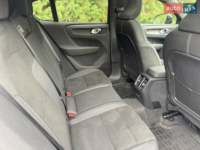 Білий Вольво C40 Recharge, об'ємом двигуна 0 л та пробігом 24 тис. км за 27600 $, фото 15 на Automoto.ua