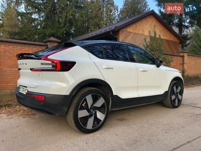 Белый Вольво C40 Recharge, объемом двигателя 0 л и пробегом 72 тыс. км за 29700 $, фото 9 на Automoto.ua