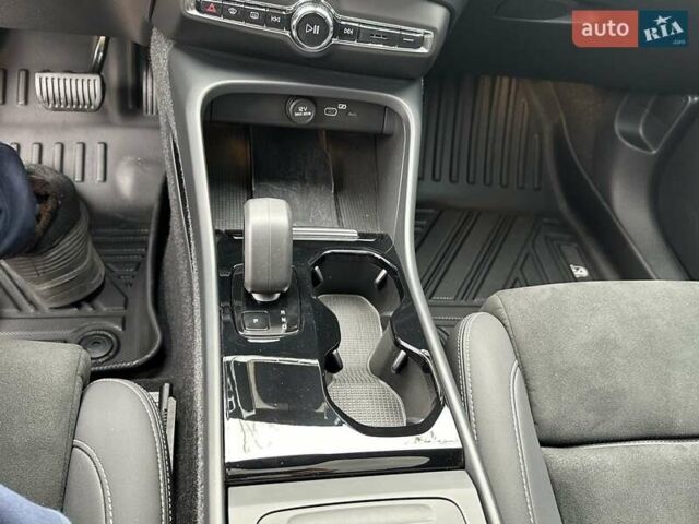 Білий Вольво C40 Recharge, об'ємом двигуна 0 л та пробігом 15 тис. км за 33500 $, фото 38 на Automoto.ua