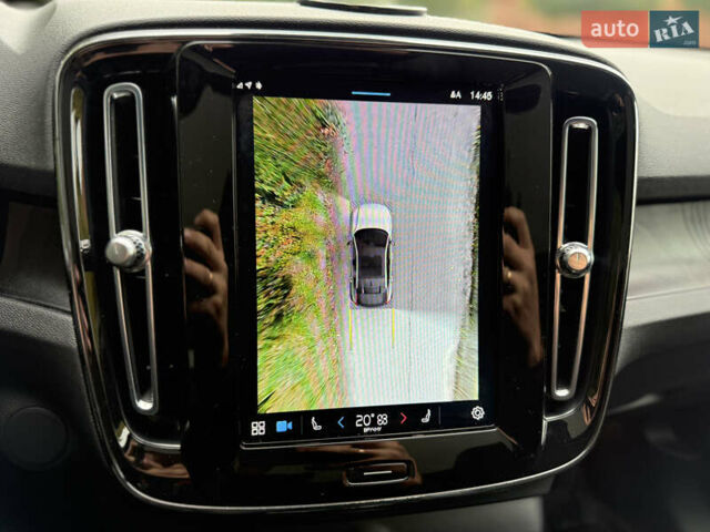 Білий Вольво C40 Recharge, об'ємом двигуна 0 л та пробігом 24 тис. км за 27600 $, фото 19 на Automoto.ua