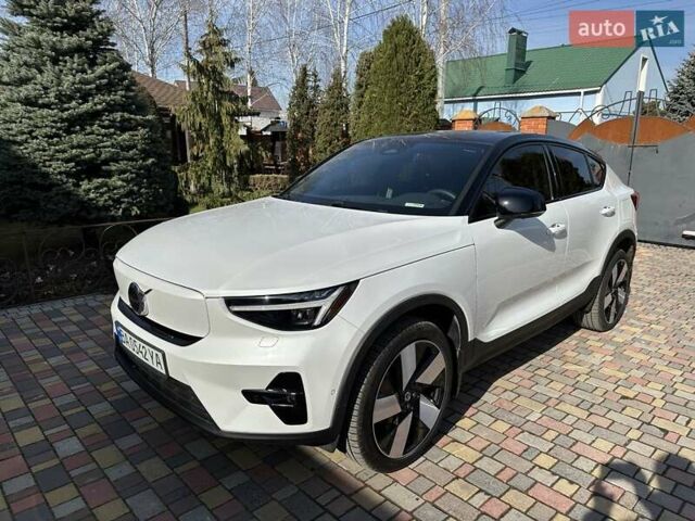 Білий Вольво C40 Recharge, об'ємом двигуна 0 л та пробігом 15 тис. км за 33500 $, фото 4 на Automoto.ua