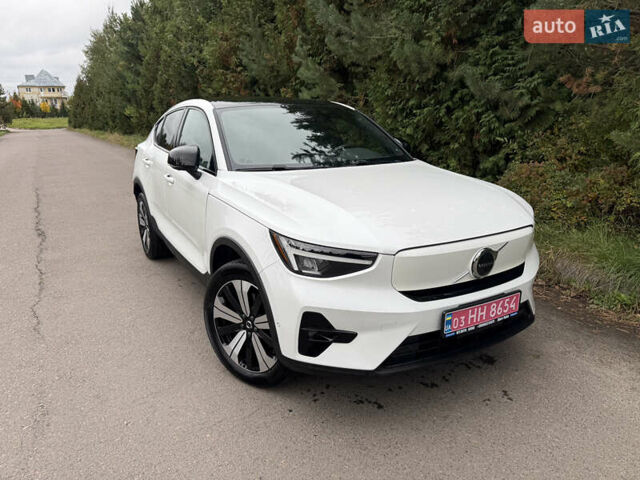 Вольво C40 Recharge 2022 у Рівному на Automoto.ua Білий Вольво C40 Recharge, об'ємом двигуна 0 л та пробігом 23 тис. км за 27600 $, фото 31 на Automoto.ua