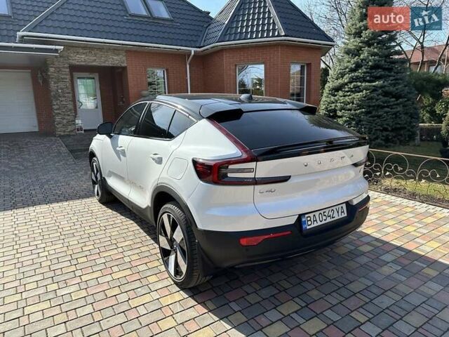 Білий Вольво C40 Recharge, об'ємом двигуна 0 л та пробігом 15 тис. км за 33500 $, фото 3 на Automoto.ua