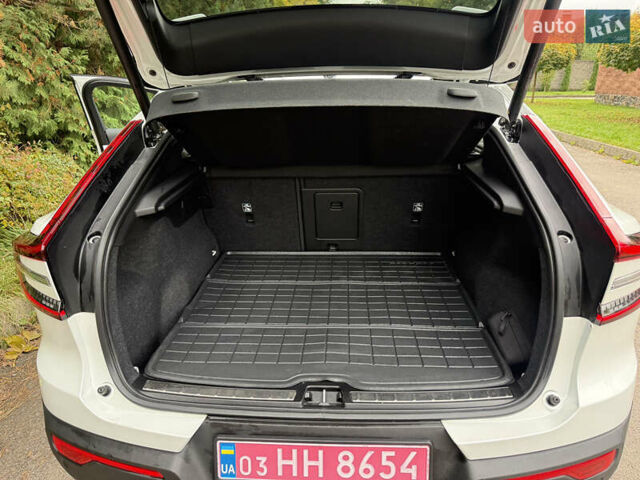 Білий Вольво C40 Recharge, об'ємом двигуна 0 л та пробігом 24 тис. км за 27600 $, фото 16 на Automoto.ua