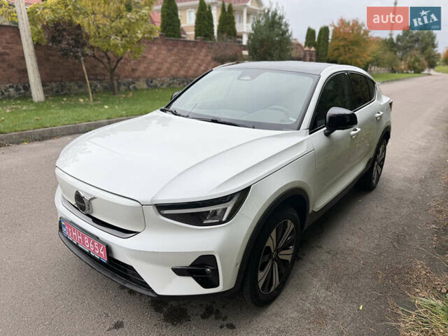 Вольво C40 Recharge 2022 у Рівному на Automoto.ua Білий Вольво C40 Recharge, об'ємом двигуна 0 л та пробігом 23 тис. км за 27600 $, фото 21 на Automoto.ua