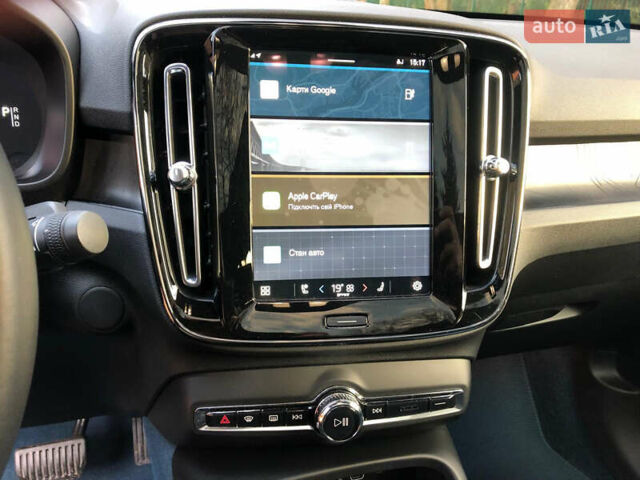 Белый Вольво C40 Recharge, объемом двигателя 0 л и пробегом 72 тыс. км за 29700 $, фото 30 на Automoto.ua