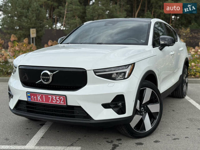 Белый Вольво C40 Recharge, объемом двигателя 0 л и пробегом 1 тыс. км за 34500 $, фото 8 на Automoto.ua