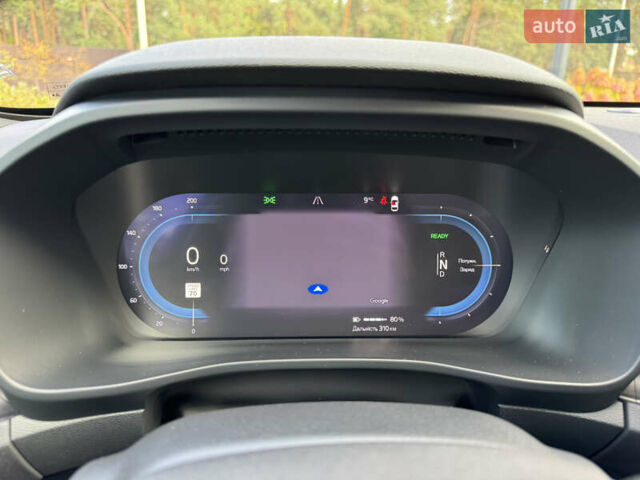 Белый Вольво C40 Recharge, объемом двигателя 0 л и пробегом 1 тыс. км за 34500 $, фото 53 на Automoto.ua