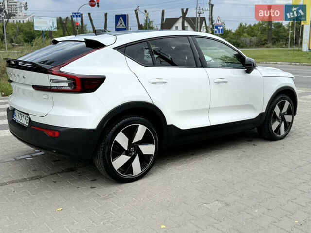Белый Вольво C40 Recharge, объемом двигателя 0 л и пробегом 18 тыс. км за 31500 $, фото 10 на Automoto.ua