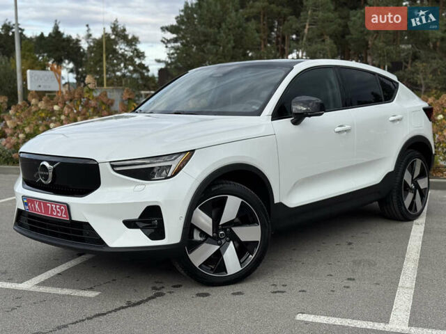 Белый Вольво C40 Recharge, объемом двигателя 0 л и пробегом 1 тыс. км за 34500 $, фото 10 на Automoto.ua