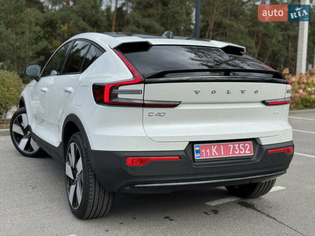 Белый Вольво C40 Recharge, объемом двигателя 0 л и пробегом 1 тыс. км за 34500 $, фото 17 на Automoto.ua