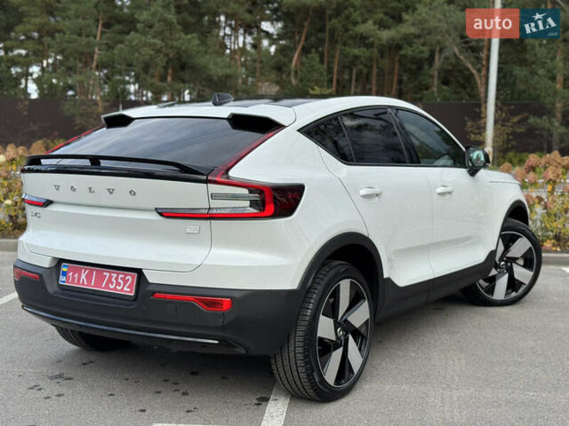 Белый Вольво C40 Recharge, объемом двигателя 0 л и пробегом 1 тыс. км за 34500 $, фото 23 на Automoto.ua