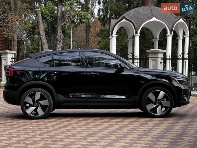 Черный Вольво C40 Recharge, объемом двигателя 0 л и пробегом 48 тыс. км за 28900 $, фото 6 на Automoto.ua