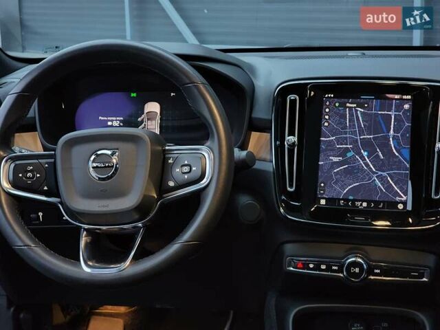 Чорний Вольво C40 Recharge, об'ємом двигуна 0 л та пробігом 68 тис. км за 28000 $, фото 29 на Automoto.ua