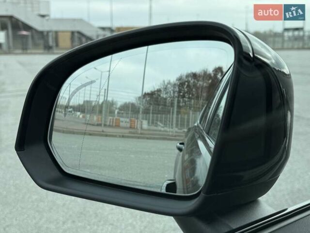 Черный Вольво C40 Recharge, объемом двигателя 0 л и пробегом 100 тыс. км за 29300 $, фото 50 на Automoto.ua