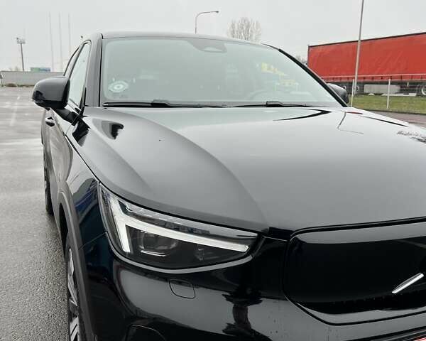 Черный Вольво C40 Recharge, объемом двигателя 0 л и пробегом 120 тыс. км за 27000 $, фото 6 на Automoto.ua