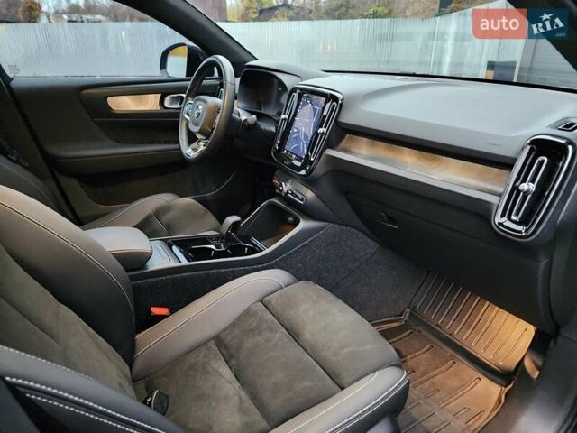 Чорний Вольво C40 Recharge, об'ємом двигуна 0 л та пробігом 68 тис. км за 28000 $, фото 43 на Automoto.ua