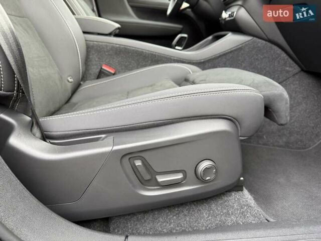 Черный Вольво C40 Recharge, объемом двигателя 0 л и пробегом 100 тыс. км за 29300 $, фото 38 на Automoto.ua