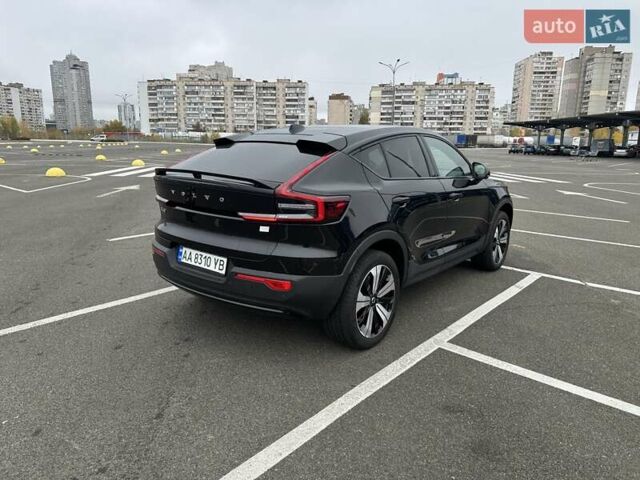 Черный Вольво C40 Recharge, объемом двигателя 0 л и пробегом 33 тыс. км за 30100 $, фото 2 на Automoto.ua